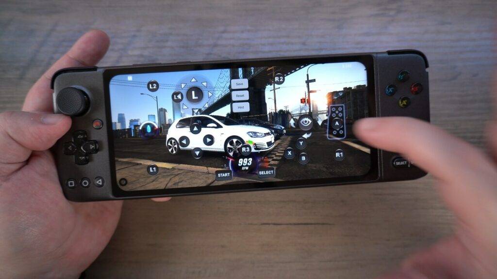 CSR 2 using gamepad to screen mapping
