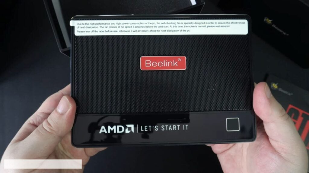 Recensione di Beelink GTR5 - Beelink GTR5 non imballato