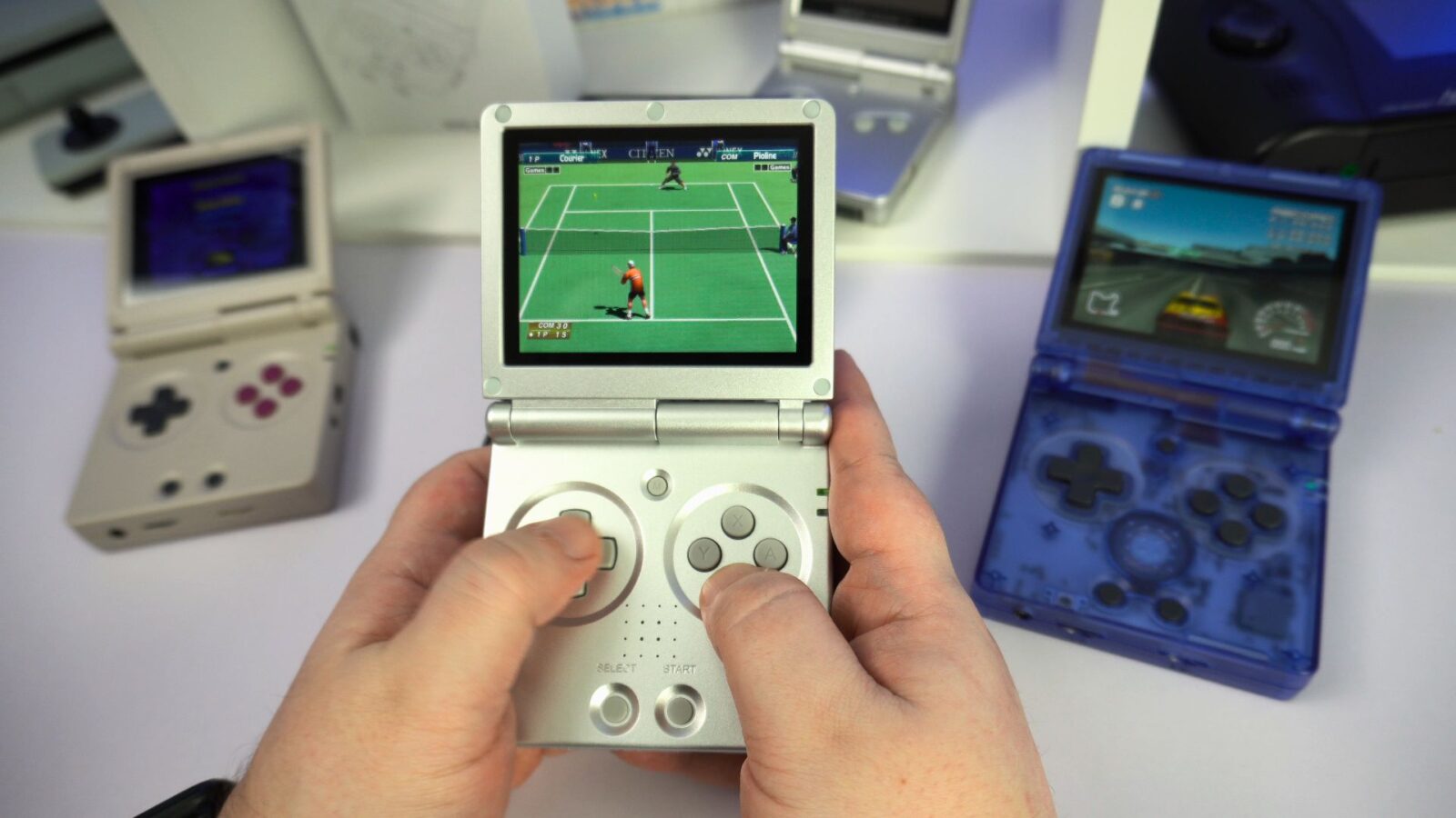 Anbernic RG35XXSP review – A great clamshell retro gaming handheld ...