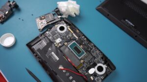 handheld gaming PC thermal paste replacing