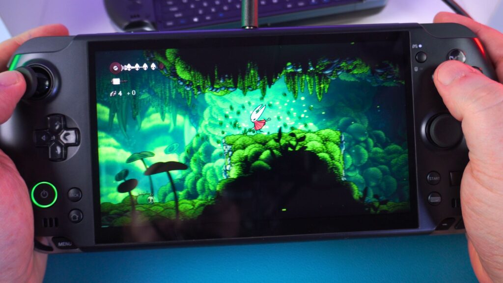 Hollow Knight Silksong on the GPD WIN 5