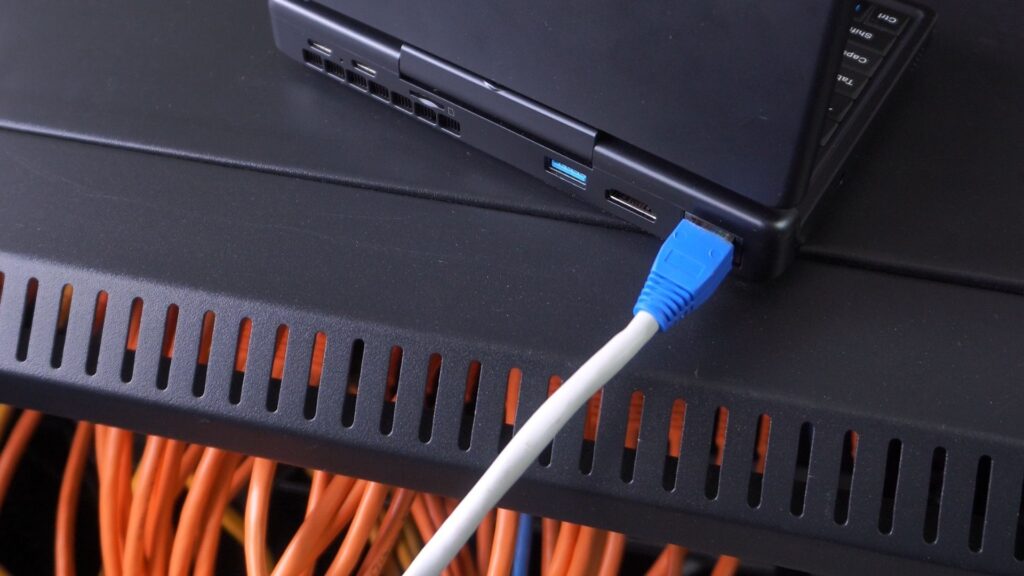 GPD MicroPC 2 2.5Gbps ethernet port - DROIX Blogs | Latest Technology and Gadgets GPD MicroPC 2 2.5Gbps ethernet port