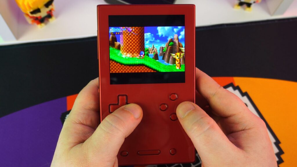 AYANEO Pocket VERT met Azahar-emulator