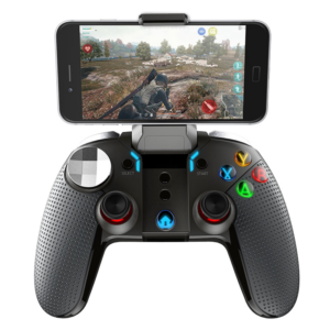 iPega 9099 "Wolverine" Gamepad - With a Smartphone in the holster playing a Game