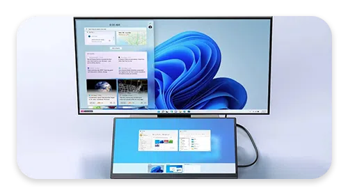 Portable monitor from DroiX connecting to a computer